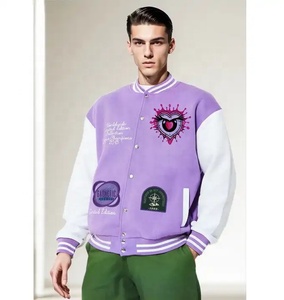 Veste d'université pour hommes avec broderie en chenille sur patch en laine vierge personnalisée OEM - Product Image 1