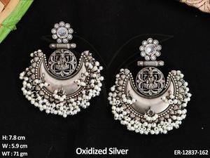 Perla agrupada Hermoso diseño elegante Estilo antiguo Joyería oxidada Plata oxidada Pulido Oxidado Pendientes colgantes Mujeres - Product Image 3