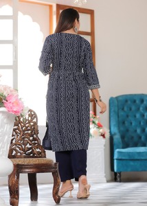 Conjunto de 2 piezas de ropa tradicional de la India, conjunto de bordado largo con pantalón - Product Image 4