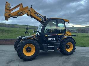 รถยกเทเลแฮนด์เลอร์ JCB AgriXtra 70 ปี 2021 สำหรับงานภาคเกษตรและก่อสร้าง พร้อมอุปกรณ์ G Fit - Product Image 1