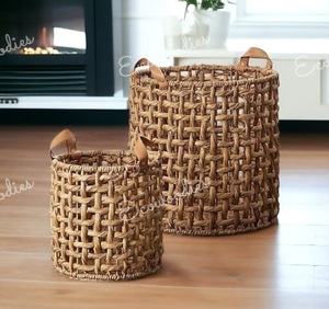 Cesta de Almacenamiento Tejida a Mano de Bambú Ecológico al Mejor Precio, para Ropa y Lavandería, Diseño Moderno para Armario del Hogar - Product Image 4
