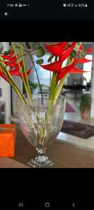 Vase en verre soufflé à la main en cristal personnalisé pour la décoration intérieure, usage de mariage, disponible en différentes tailles, forme et couleur - Product Image 5