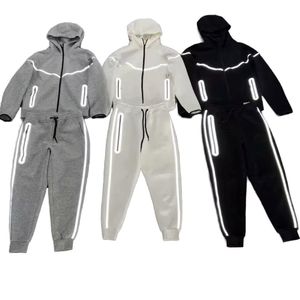 Conjunto Deportivo de Sudadera con Capucha para Hombre, Transpirable, de Poliéster/Algodón, con Estampado de Velour, Logotipo Personalizado, Estilo Urbano, Talla Grande - Product Image 6