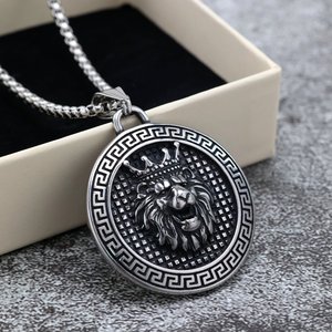 Collar yunnique retro europeo y americano para hombre, colgante de acero inoxidable de una sola cara con diseño del Rey León, regalo - Product Image 3