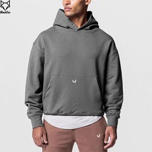 Sudadera con Capucha Extra Grande para Hombre, Diseño Minimalista en Negro Sólido, Logotipo Bordado en la Parte Delantera, Bolsillo, Corte Regular, Ropa de Otoño - Product Image 4