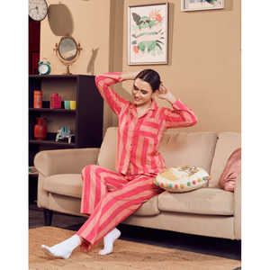 Ensemble de pyjama en coton rayé pour femmes ODM, respirant, en modal et élasthanne, logo personnalisé, style décontracté pour la maison, fermeture à la taille élastique - Product Image 3
