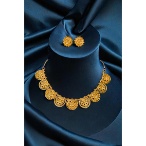 Conjunto de pendientes de collar de estilo elegante con chapado en oro de 22 quilates Diseño único Mujeres usan collar Pendientes Conjunto Joyería - Product Image 1