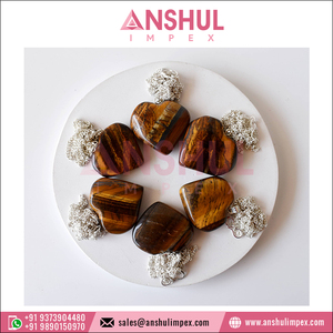 Alta calidad Venta caliente Premium joyería de moda regalo de compromiso piedras preciosas Ojo de Tigre colgantes en forma de corazón de exportador indio - Product Image 4