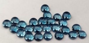 Topaze Bleue Naturelle de Londres Ronde 4mm Cabochon-Lâche Topaze Bleue de Londres Ronde - Product Image 3