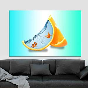 Tableau mural sur toile imprimée : Design vibrant d'aquarium en verre trempé, encadré style galerie - Product Image 1
