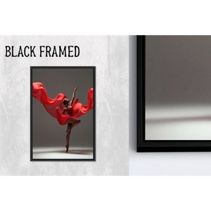 Impression sur toile Black Ballerina : Art décoratif abstrait bohème, toile encadrée noire 1P - Product Image 1