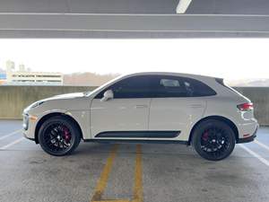 Porsche Macan S 2022 IMPECABLE, SUV/Crossover de Aluminio de Grado Industrial con Motor V6 Biturbo, Personalizable OEM/ODM, Garantía de 3 Años - Product Image 2