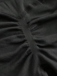 Legging sin costuras Push up Mujer Control de barriga Cintura elástica Pantalones de Yoga de color sólido Entrenamiento Leggings de yoga para mujeres con bolsillos - Product Image 5