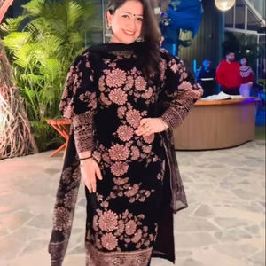 Vente chaude Vêtements de fête pour femmes Salwar Kameez Top-Dupatta Bas entièrement cousu Vêtements indiens et pakistanais de Surat - Product Image 1