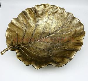 Bol en métal poli de luxe pièce maîtresse décorative en bronze doré pour un usage domestique bols de service polyvalents cadeau de luxe élégant - Product Image 1