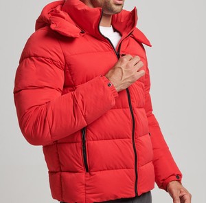 เสื้อโค้ทผู้ชายสำหรับฤดูหนาวระบายอากาศได้ดีแจ็คเก็ตขนเป็ดแบบลำลองมีฮู้ดคอปกผ้าไหมมีบริการ OEM - Product Image 1