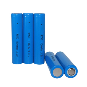 Batería Recargable de Iones de Litio Cilíndrica de 14650 1100mAh 3.7V de Alta Capacidad para Linternas y Dispositivos LED Mini - Product Image 4