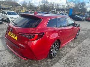 USADO LHD/RHD 2021 T O Y O T A COROLLA 1,8 DEPORTES DE TURISMO DE DISEÑO DE 2017 - Product Image 3