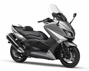 Scooter Yamaha TMAX Maxi 562cc électrique haute performance, pour la ville et les longues distances, neuf en stock, à vendre - Product Image 3