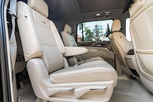 Cadi-llac Escalade ESV 4WD Platinum 2022 Impecable - Product Image 2
