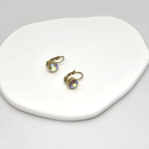 ต่างหูห่วงสแตนเลสลายดอกไม้สไตล์ยุโรปหรูหราสำหรับผู้หญิงแฟชั่นทันสมัยดีไซน์เรียบง่ายคลาสสิกสำหรับเป็นของขวัญ - Product Image 1