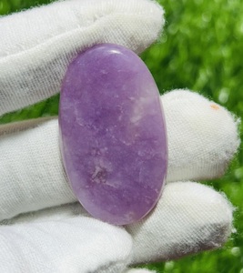 Cabochon de lépidolite naturelle de haute qualité pierre de cristal d'opale polie taille personnalisée en vrac concepteur prix de gros vente chaude - Product Image 1