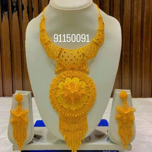 ชุดเครื่องประดับแฟชั่นสไตล์โคโมโรสเมรอสสไตล์วินเทจ24K ประกอบด้วยสร้อยคอกำไลข้อมือทองแดงและเพชรของขวัญที่ทันสมัยสำหรับสหรัฐอเมริกา - Product Image 3