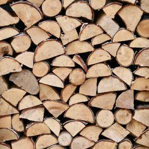 Leña Ecológica Secada en Horno, Troncos de Madera Dura Mixta para Combustible Sostenible - Product Image 2