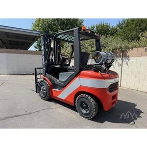 Chariot élévateur à moteur interne BAOLI KBG25, modèle 2023 - Product Image 4