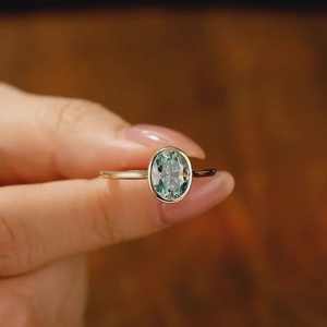 Moissanite Diamond Solitaire <b>Ring</b> 925 Silver Sparkly Original <b>Green</b> Oval Cut Elegant Luxury Jewelry Rhodium Plated for Gift - Product Image 4