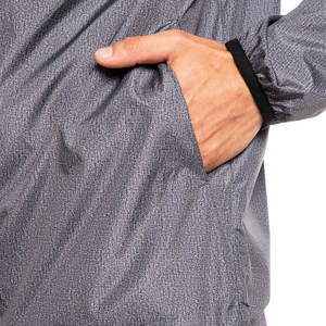 Chaqueta Cortavientos Impermeable Unisex de Diseño Personalizado, Chaqueta de Nylon Softshell con Forro de Punto para Hombre - Product Image 4