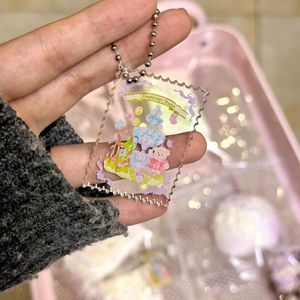 พวงกุญแจอะคริลิคพลาสติกแบบขายส่ง พวงกุญแจโรงแรมแบบใส พวงกุญแจโลหะสีใส พร้อมโลโก้สั่งทำตามแบบ - Product Image 5