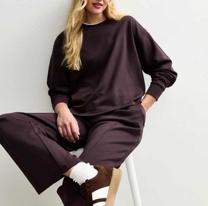 Conjunto Deportivo de Invierno para Mujer, Clásico, Lavado Ácido, Estampado, 100% Algodón, Felpa, Manga Larga, Cálido e Informal - Product Image 5