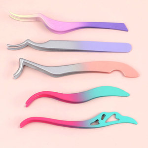 Pinces à cils en acier inoxydable à pointe fine, antistatiques, durables, avec motif antidérapant sur le dessous - Product Image 6