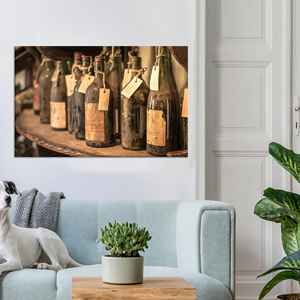 Toile imprimée avec des bouteilles de vin vintage : décoration élégante pour bar, toile enveloppée - Product Image 1