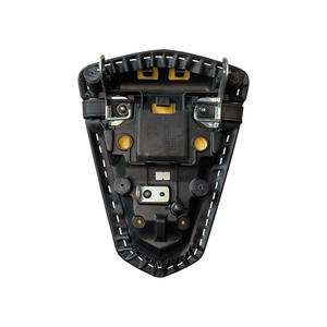 Asiento de Pasajero Original para Yamaha MT-03 2022-2024, Material de Cuero y Plástico, Modelo 1WDF47500100 - Product Image 2