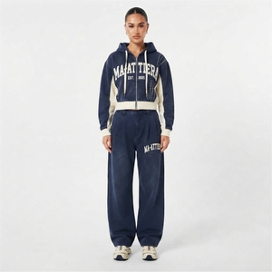 Conjunto Deportivo de 2 Piezas para Mujer Ma-Attiera, Sudadera con Capucha y Pantalones, Tejido de Punto, Manga Larga, Corte Regular, Cinturón Bordado, Estilo Vintage - Product Image 1