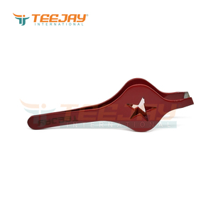 Nueva Pinza para Cejas con Recubrimiento en Polvo Rojo, Punta Inclinada con Agarre Práctico, Tratamiento de Cejas, Manicura, OEM, Marca Privada, Color Personalizado, Logotipo - Product Image 4