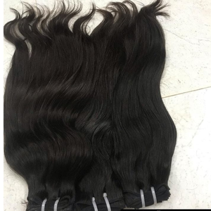 ผมแท้จากอินเดีย เกรด 12A แบบ Remy ไม่ผ่านการแปรรูป 100% เรียงเกล็ดผม  แบบดิบ  ถักเย็บสองชั้น  ขายส่งเป็นมัด สำหรับต่อผม - Product Image 4