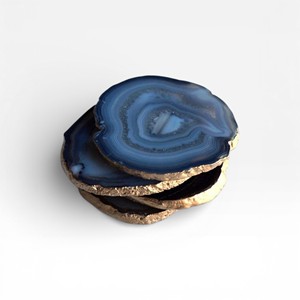 Sous-verres en agate naturelle bleu foncé avec bords dorés pour tables à café et à dîner haut de gamme - Product Image 1