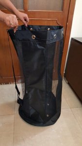 Sacs polochons de haute qualité pour un rangement et un transport pratiques des accessoires de sport de balles de rugby - Product Image 2