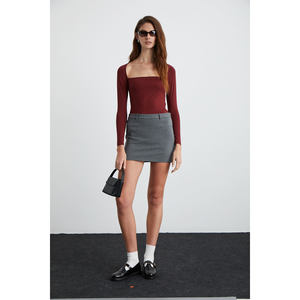 Blusa de doble capa con cuello cuadrado profundo de viscosa y licra para mujer de Ethiquet <span class=keywords><strong>Hillary</strong></span> - Product Image 2