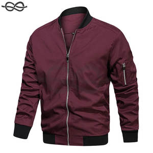 Chaqueta corta funcional de algodón con bolsillos y cremallera, estilo callejero, chaqueta de vuelo holgada, ropa de abrigo informal para hombres y mujeres - Product Image 2