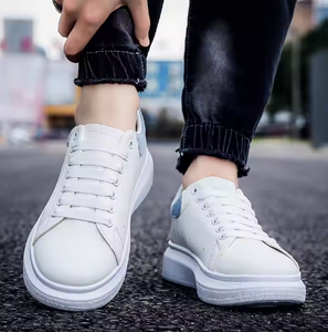 WYPEX, zapatos de malla ligeros para todas las estaciones para hombre, cómodos, suaves, transpirables, antideslizantes, con aumento de altura, diseño clásico a la moda - Product Image 3