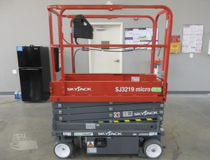 โปรโมชั่นลดราคาพิเศษ ปี 2026 รถยกแบบกรรไกร MEC MICRO 19XD - Product Image 6