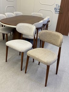 ชุดโต๊ะรับประทานอาหารทรงวงรีสไตล์โมเดิร์นยุคกลาง ยี่ห้อ Brand Home พร้อมเก้าอี้ 8 ตัว ดีไซน์ไม้เนื้อแข็ง รับประกัน 3 ปี สีขาว สำหรับห้องครัวทันสมัย - Product Image 4