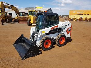 รถบ็อบแคทมือสอง รุ่น Skid Loaders ระบบไฮดรอลิก Denison/HYDAC/Eaton เครื่องยนต์ดีเซล ประหยัดน้ำมัน รับประกัน 1 ปี บุ้งกี๋ขนาด 8 เมตร น้ำหนัก 567 กิโลกรัม - Product Image 5