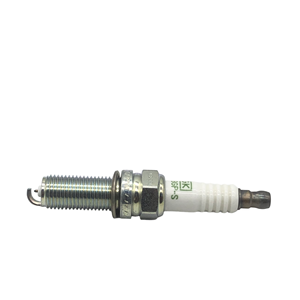 Bujía de Motor de Calidad Japonesa NGK LKR7BGP-S/97390 Compatible con Vehículos Jeep, Repuesto Original para Automóviles - Product Image 4