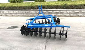 Herse à disques bleue à 4 rangs, cultivateur monté sur tracteur, équipement de travail du sol agricole - Product Image 4
