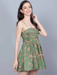 Vestido informal de algodón indio hecho a mano para mujer cintura natural elegante para fiestas regalo de novia personalizado de verano a la venta. - Product Image 2